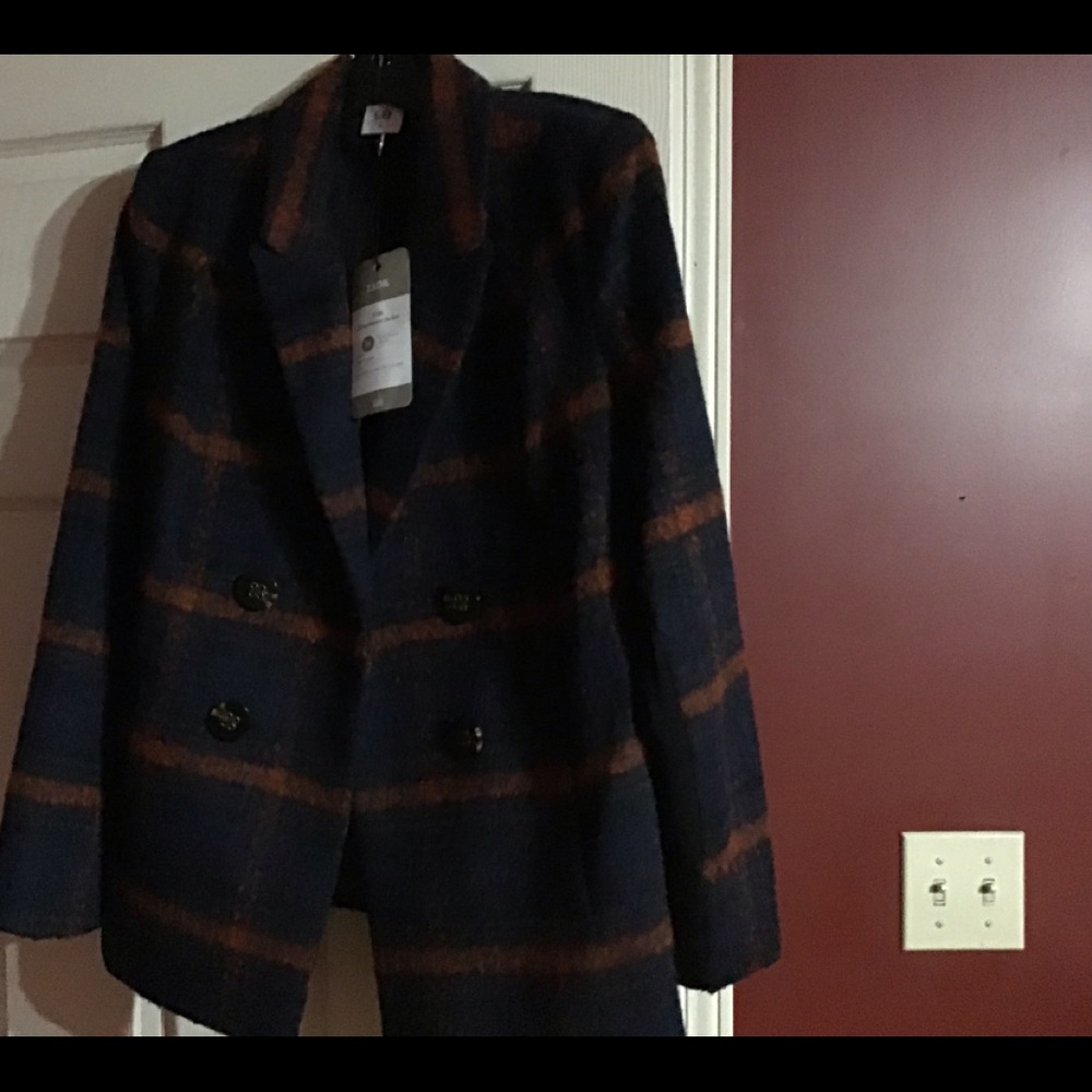 NWT CAbi checkmate jacket - never worn so still brand new!